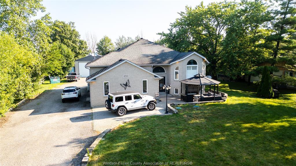 8510 Baseline, Windsor, ON