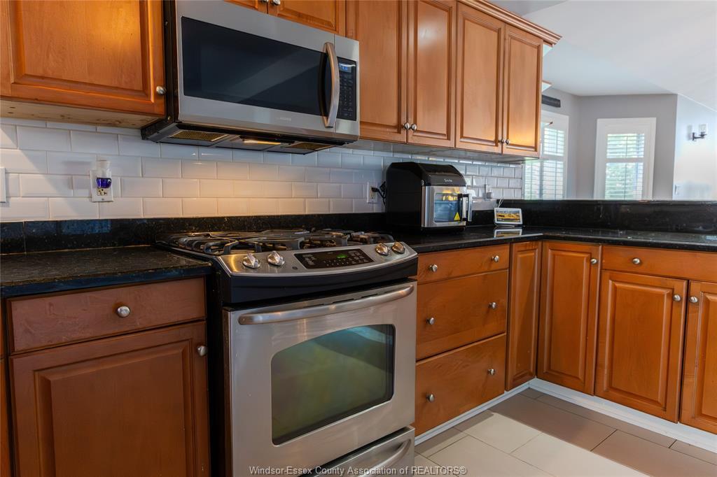 8510 Baseline, Windsor, ON