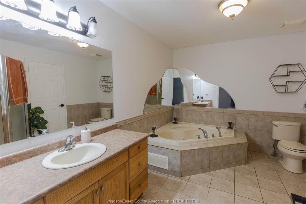 8510 Baseline, Windsor, ON