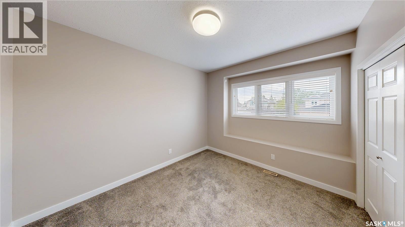 5006 Wascana Vista Court, Regina, SK - Indoor Photo Showing Other Room