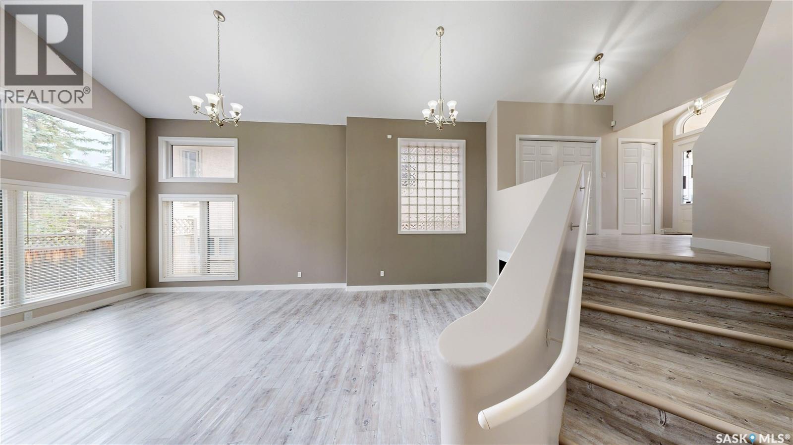 5006 Wascana Vista Court, Regina, SK - Indoor Photo Showing Other Room