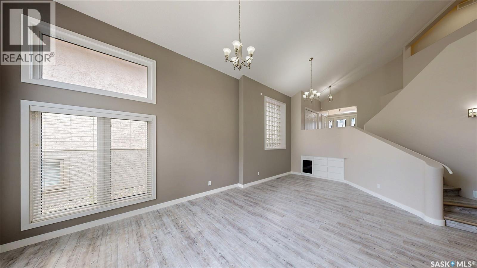 5006 Wascana Vista Court, Regina, SK - Indoor Photo Showing Other Room