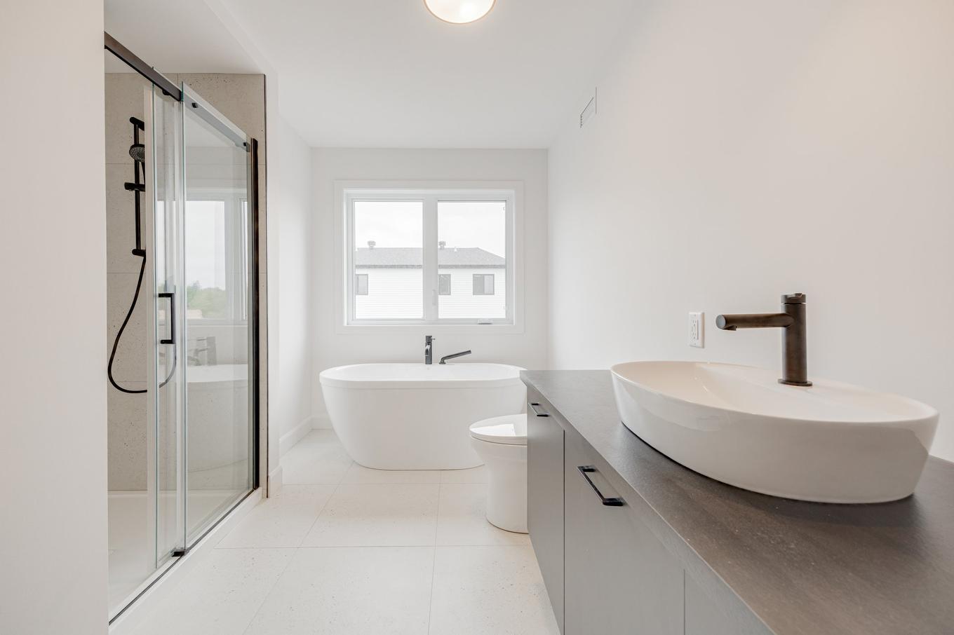 Bathroom - 497 Rue De L'Avernet, Québec (Beauport), QC - Indoor Photo Showing Bathroom