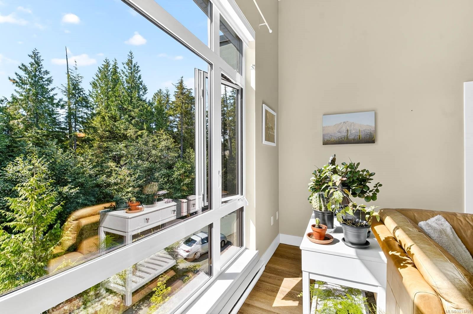 302-700 Yew Wood Rd, Tofino, BC - Photo Showing Other Room