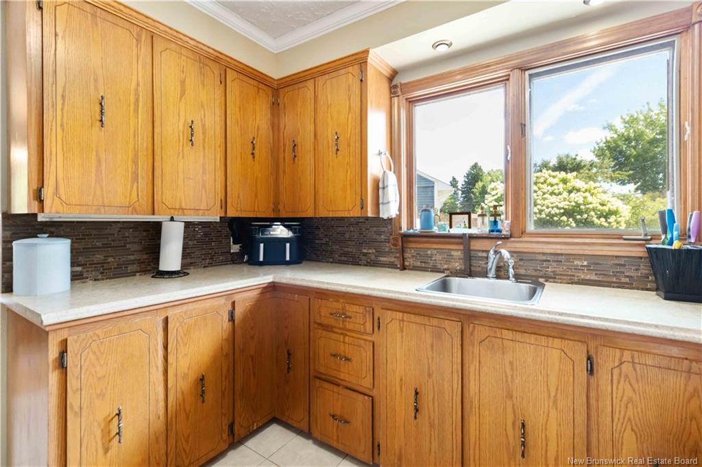 33 Ellerdale Ave, Moncton, NB