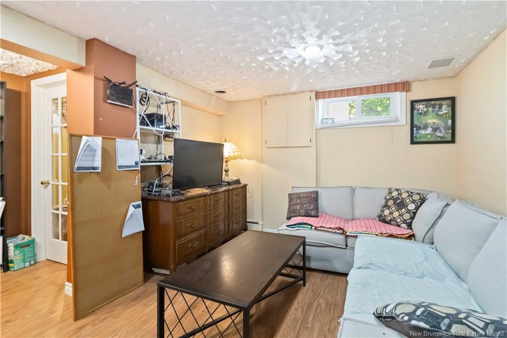 33 Ellerdale Ave, Moncton, NB