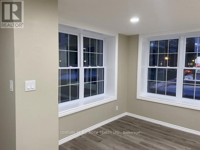 194 Dunlop Street E, Barrie, ON - Indoor Photo Showing Other Room