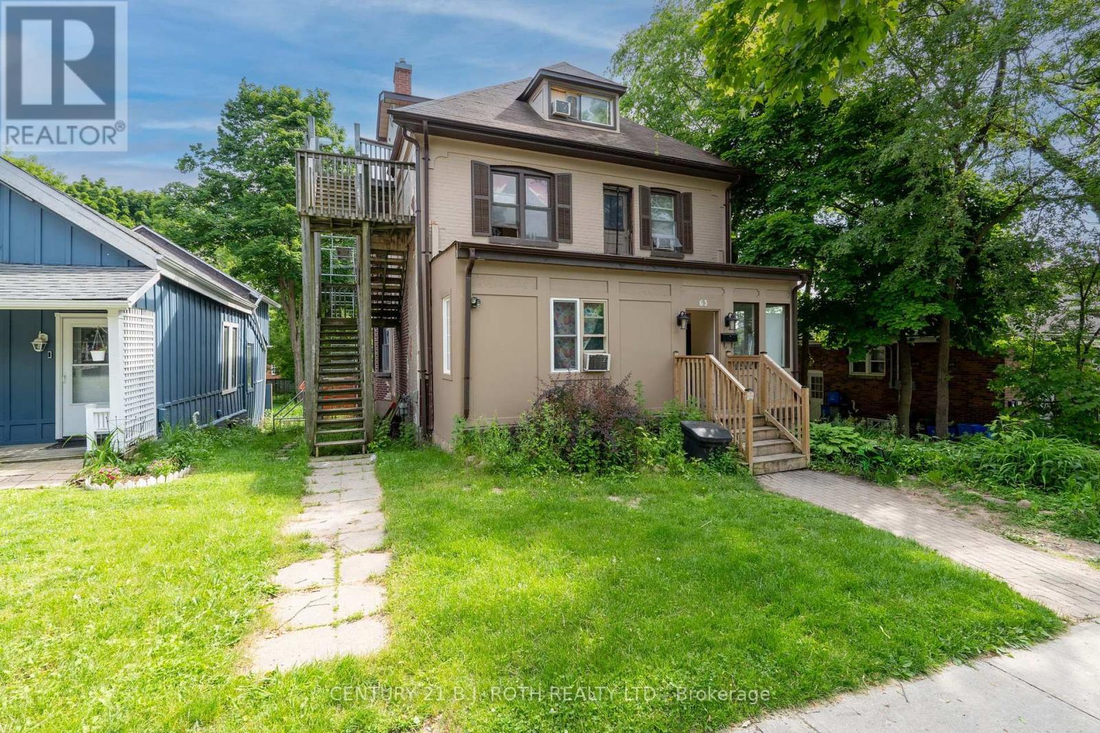 63 Mcdonald Street, Barrie, ON - Outdoor