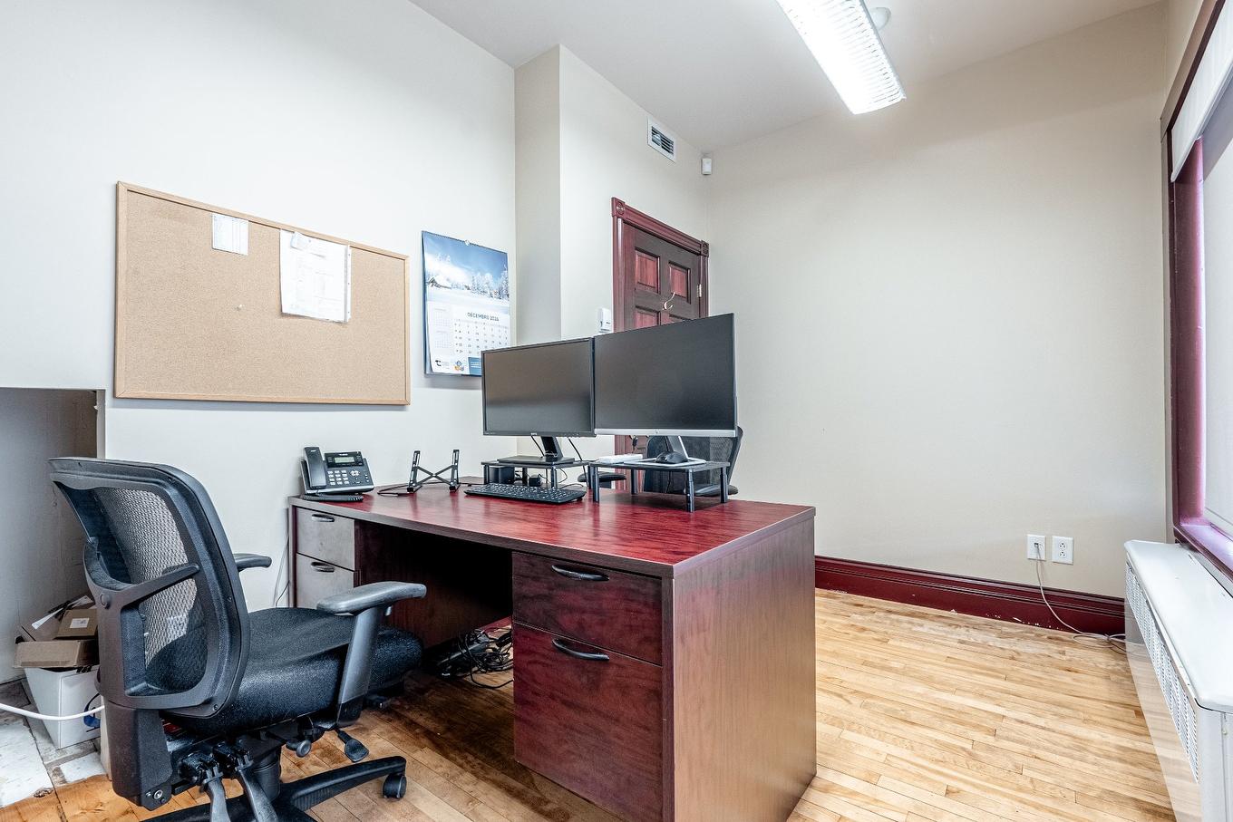 Office - 1340 Rue King O., Sherbrooke (Les Nations), QC - Indoor Photo Showing Office