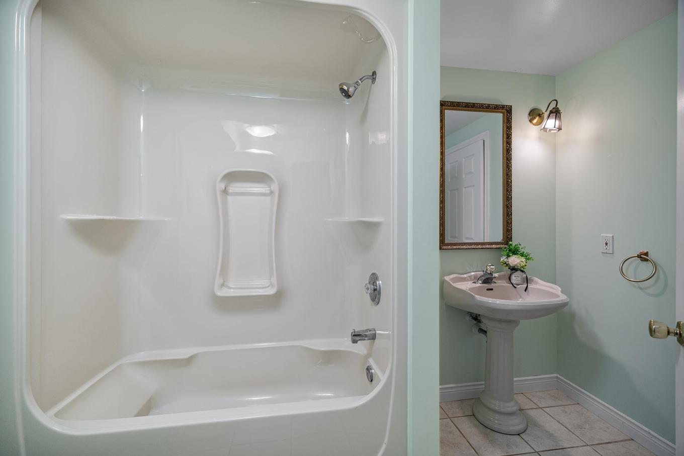 1 Strathmore Lane, Brighton, PE