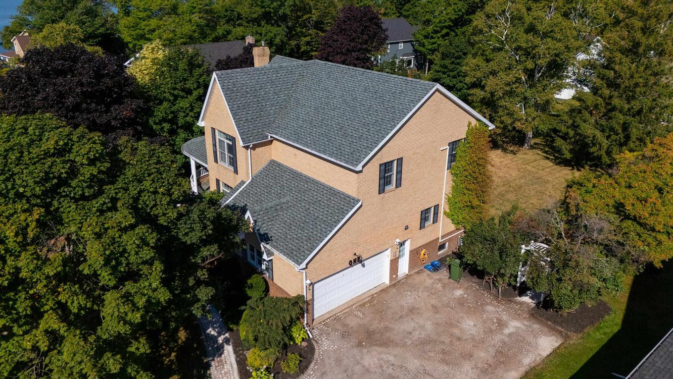 1 Strathmore Lane, Brighton, PE