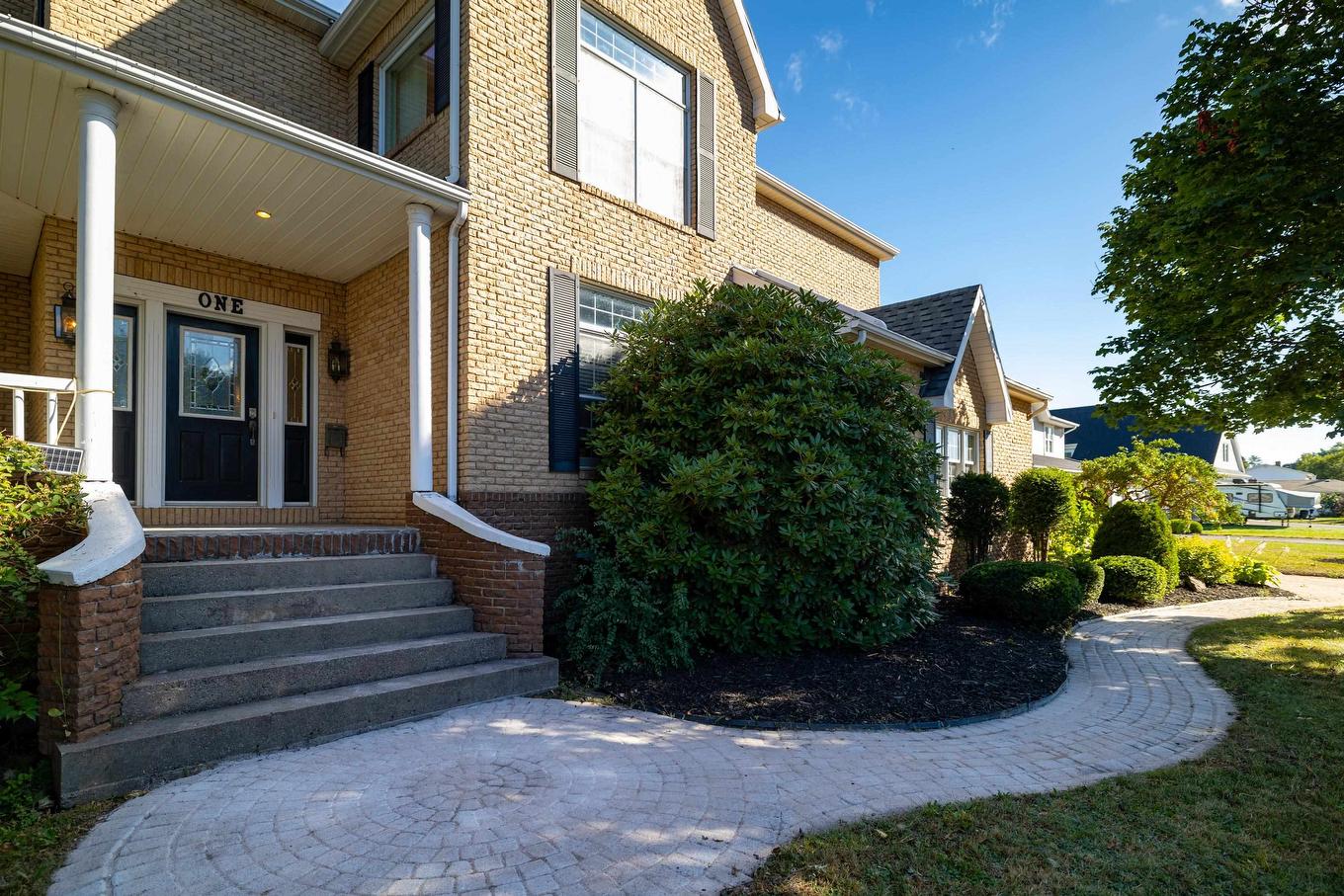 1 Strathmore Lane, Brighton, PE