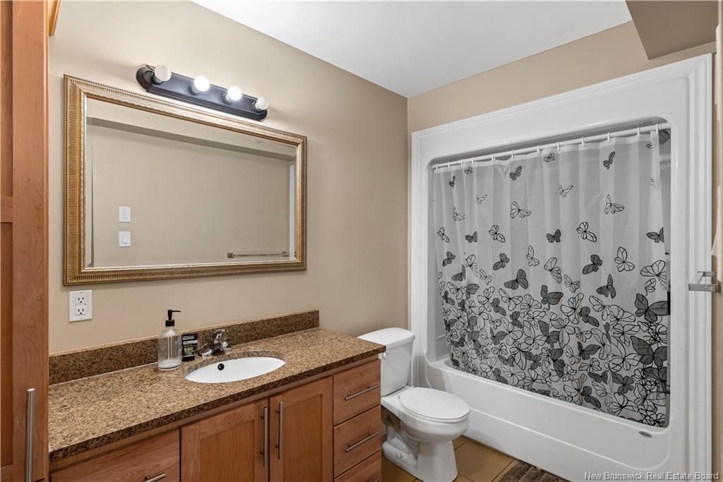 106-33 Sifroi St, Dieppe, NB