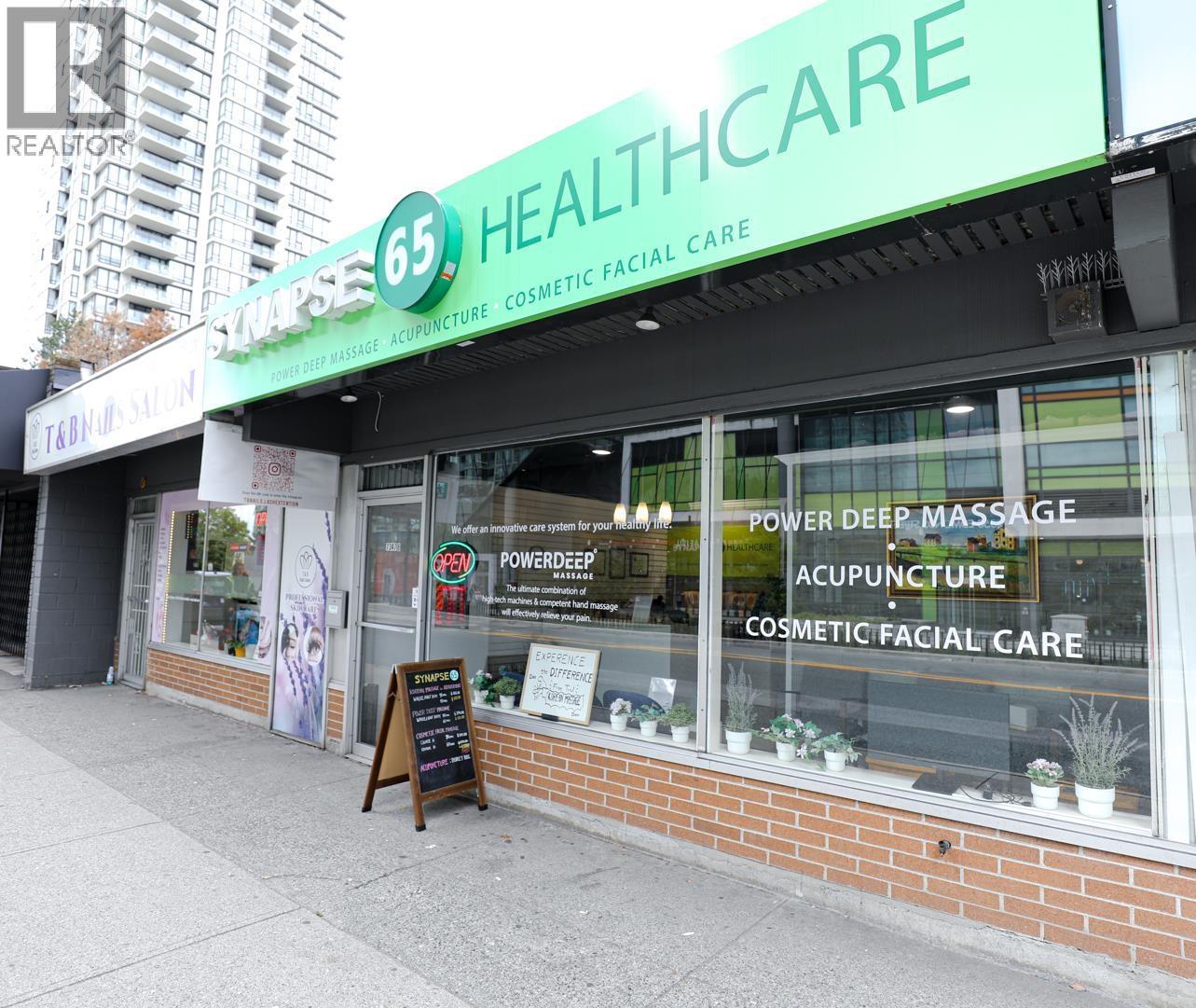 7347B Edmonds Street, Burnaby, BC