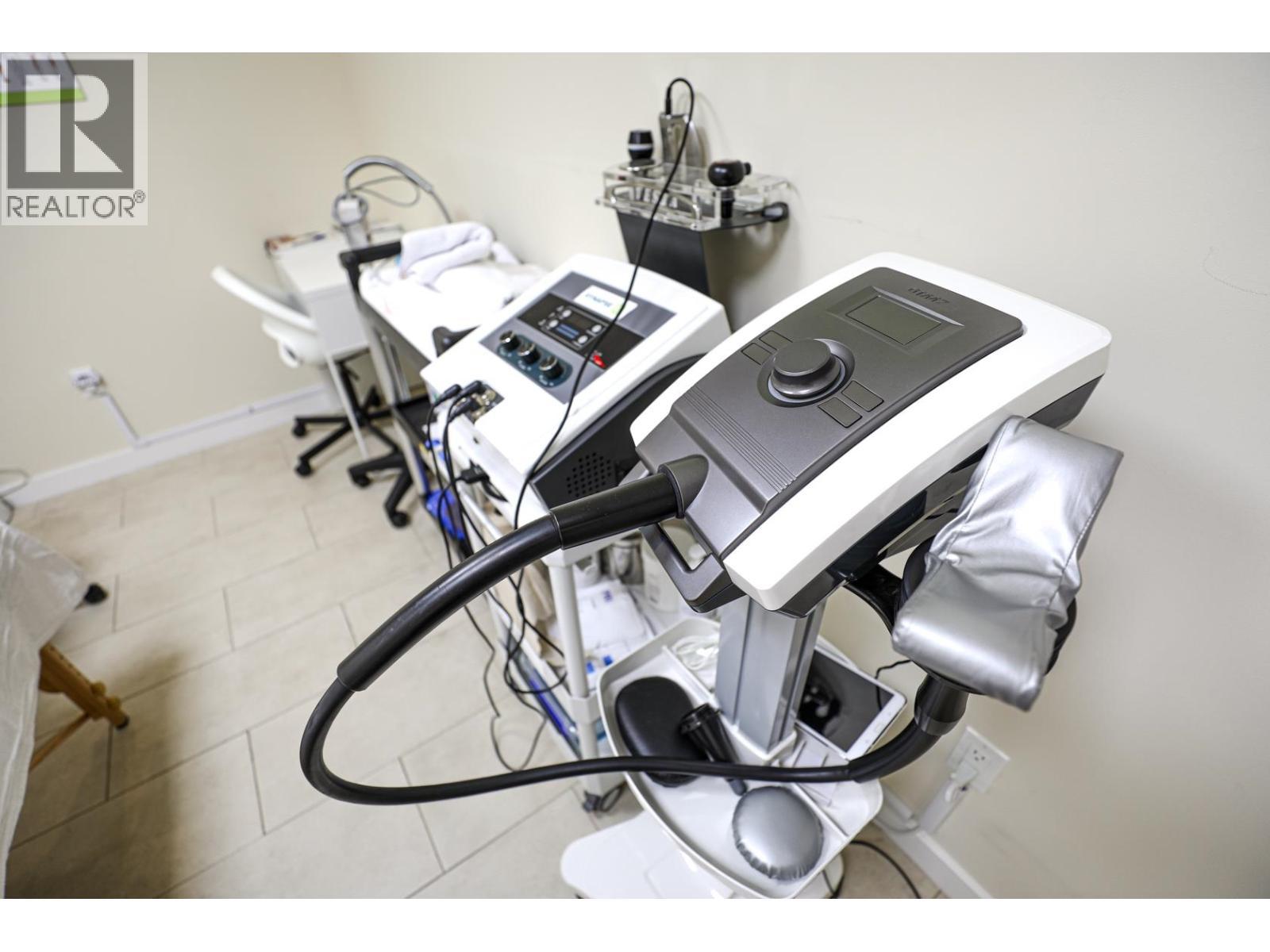 7347B Edmonds Street, Burnaby, BC