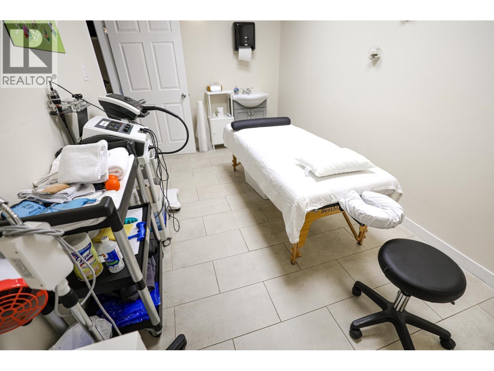 7347B Edmonds Street, Burnaby, BC