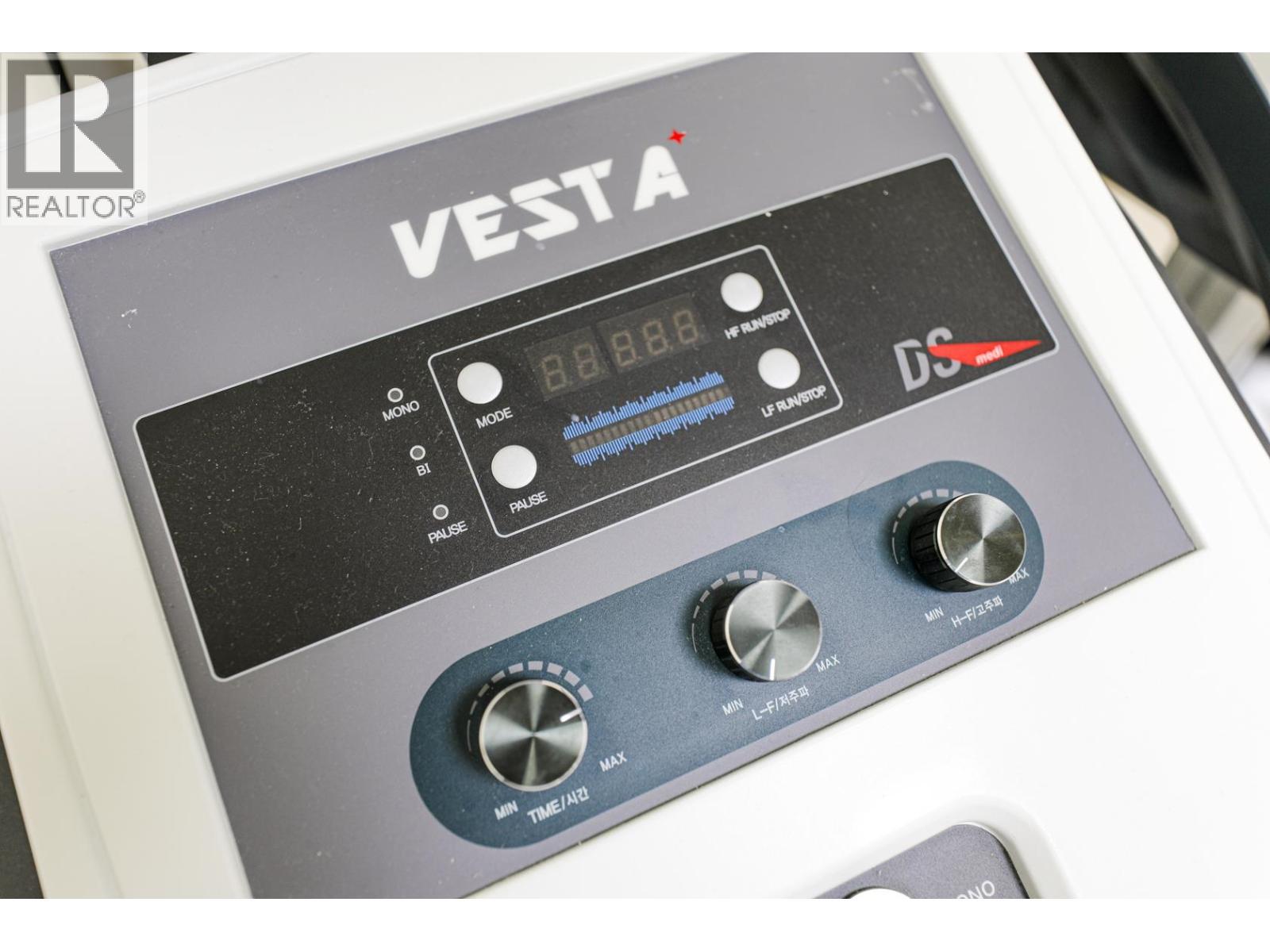 7347B Edmonds Street, Burnaby, BC