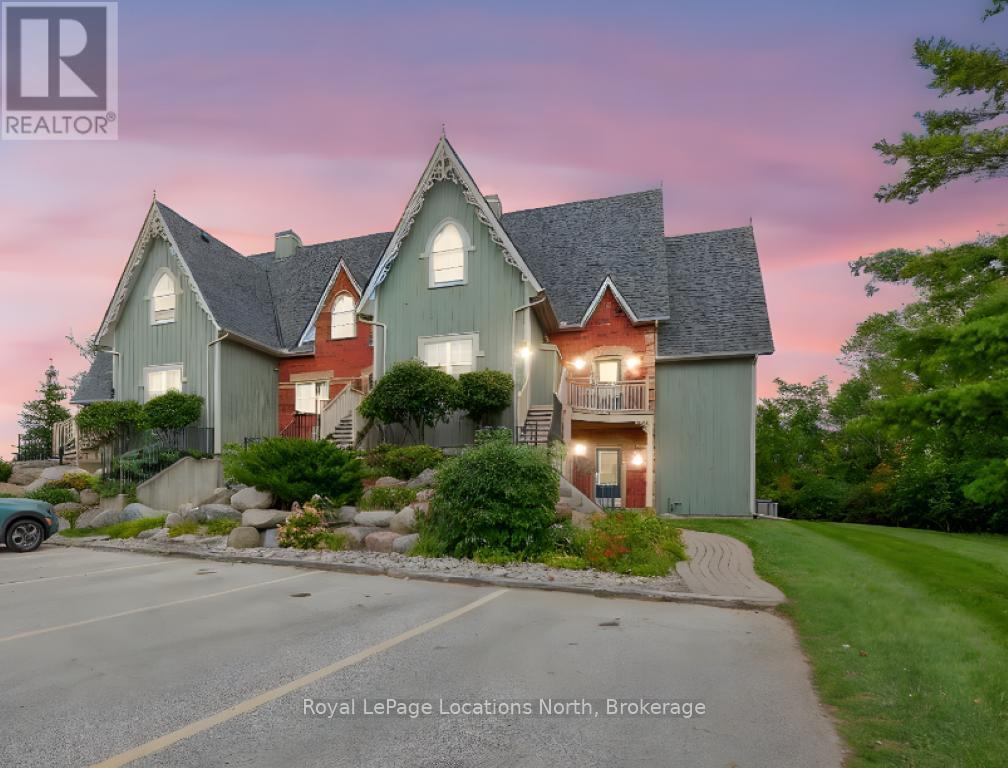 121 - 170 Snowbridge Way, Blue Mountains, ON - Outdoor With Facade