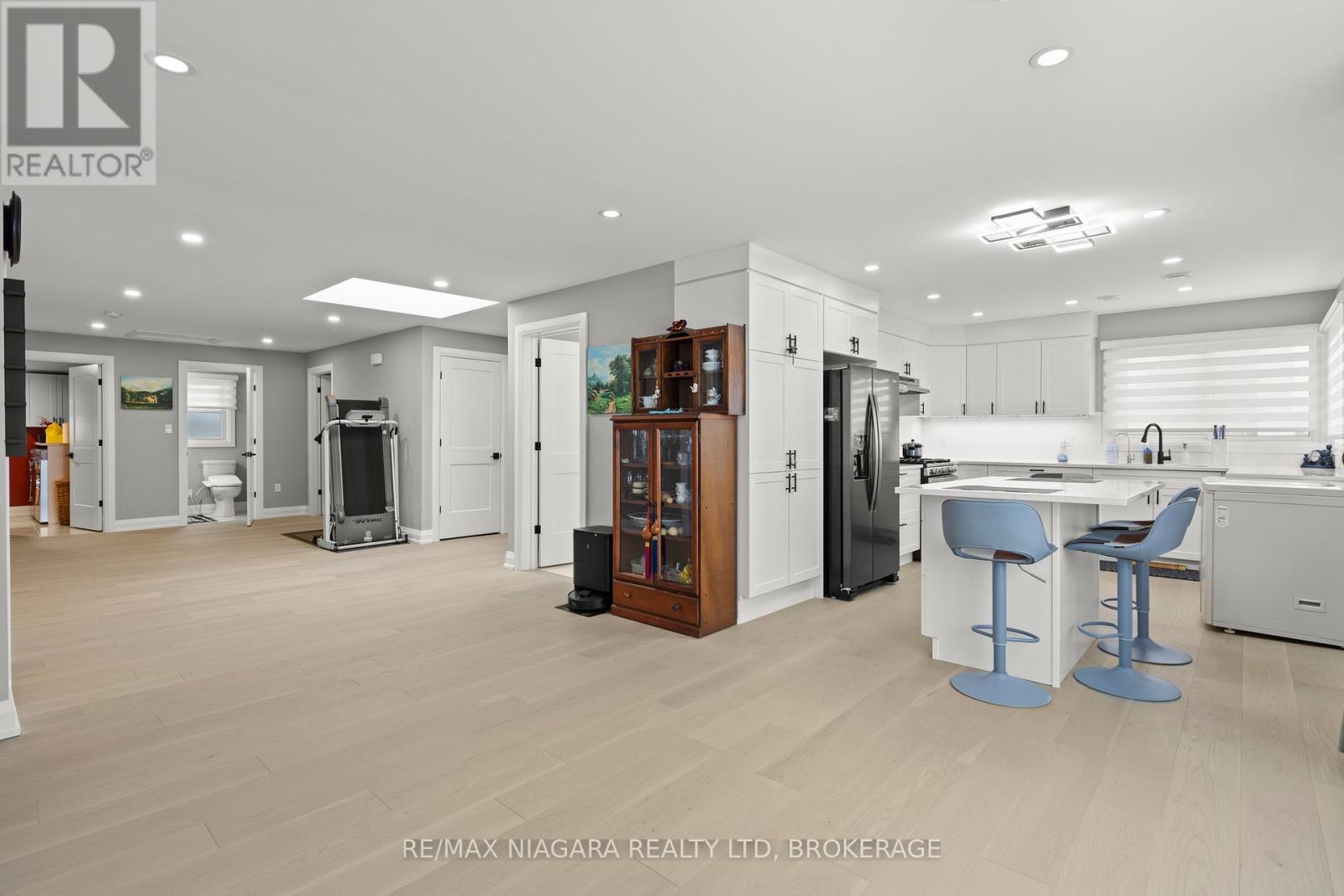 1530 Niagara Stone Road, Niagara-On-The-Lake (Virgil), ON