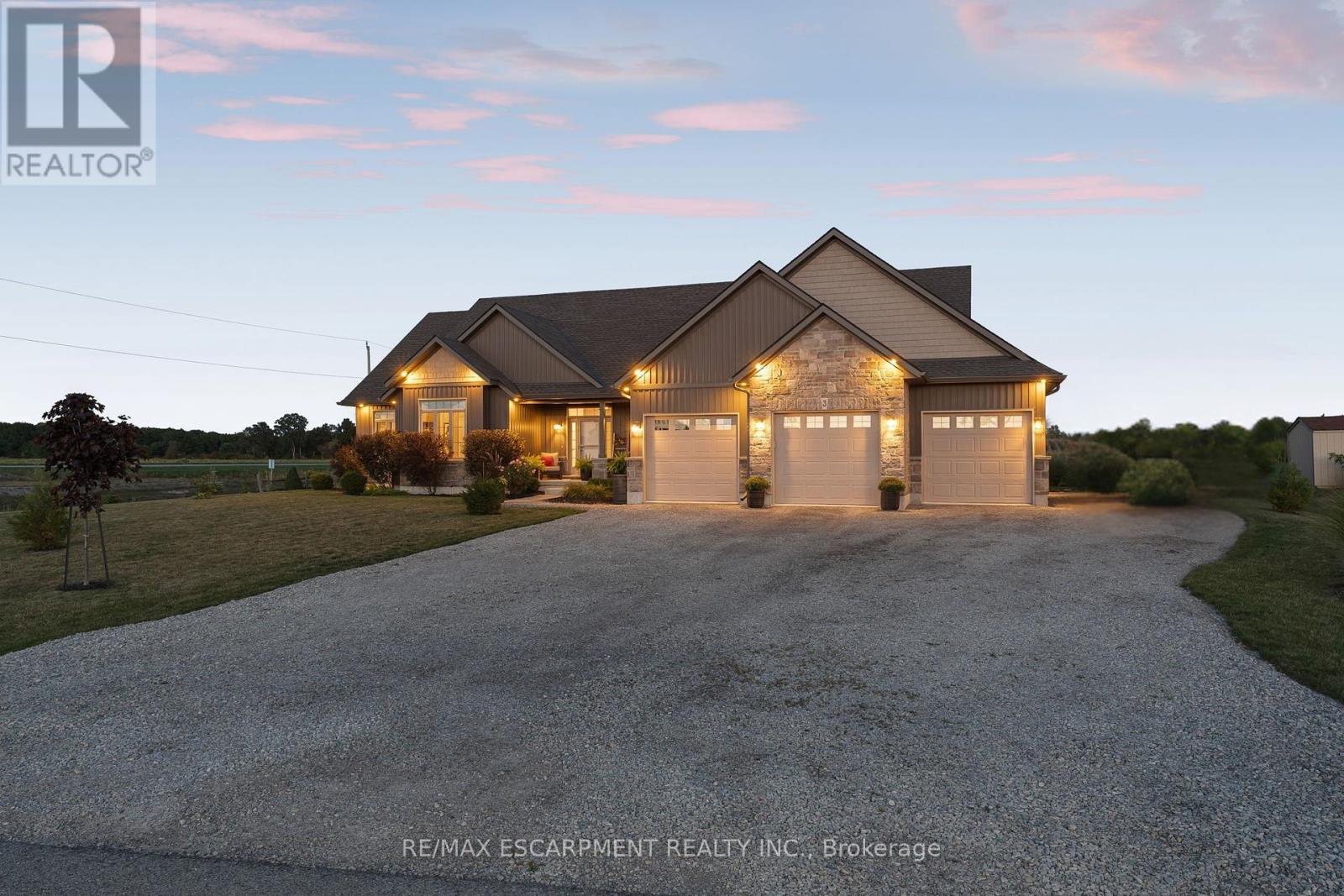 3 Silverthorne Court, Haldimand, ON - Outdoor