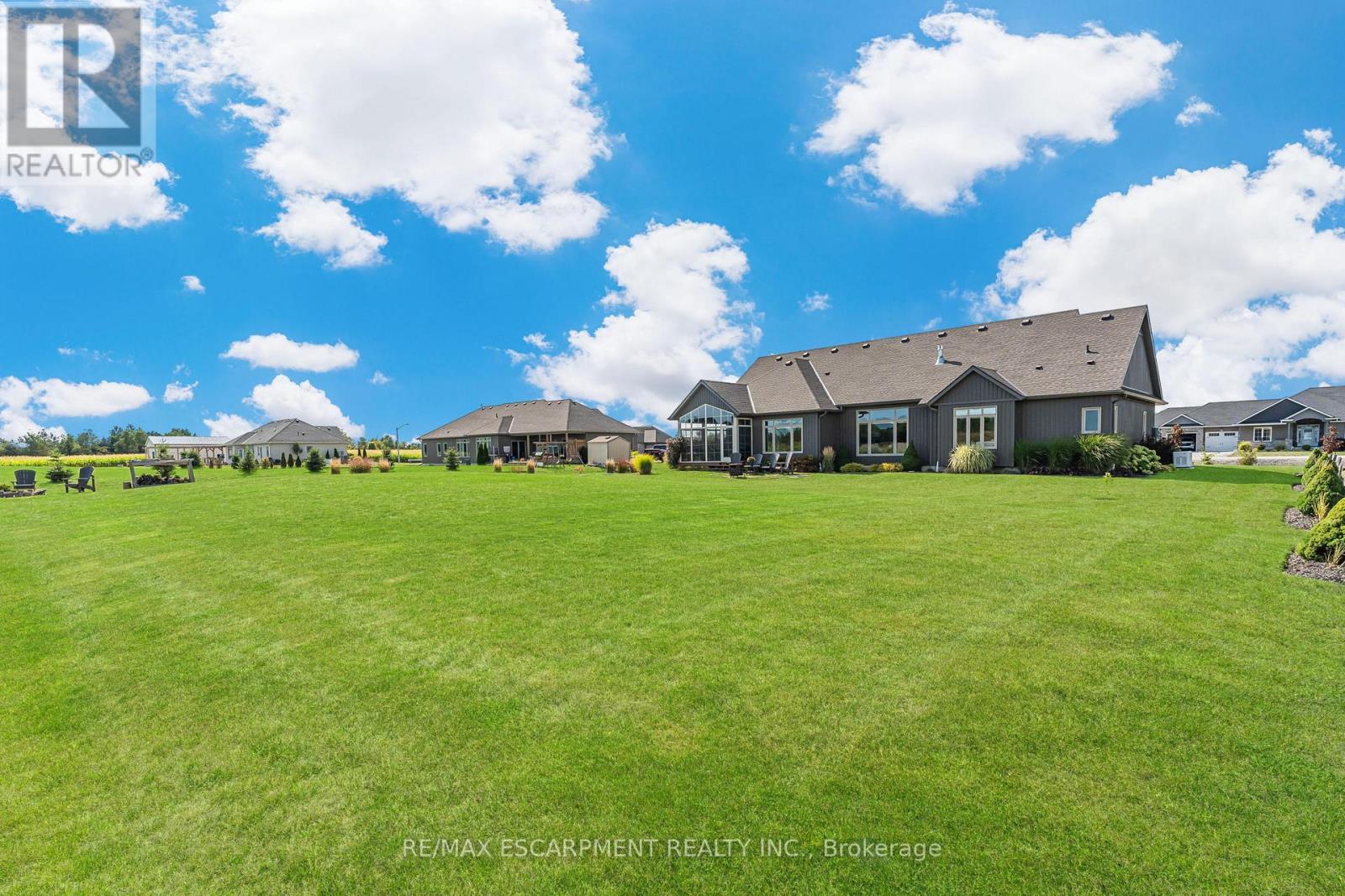 3 Silverthorne Court, Haldimand, ON - Outdoor