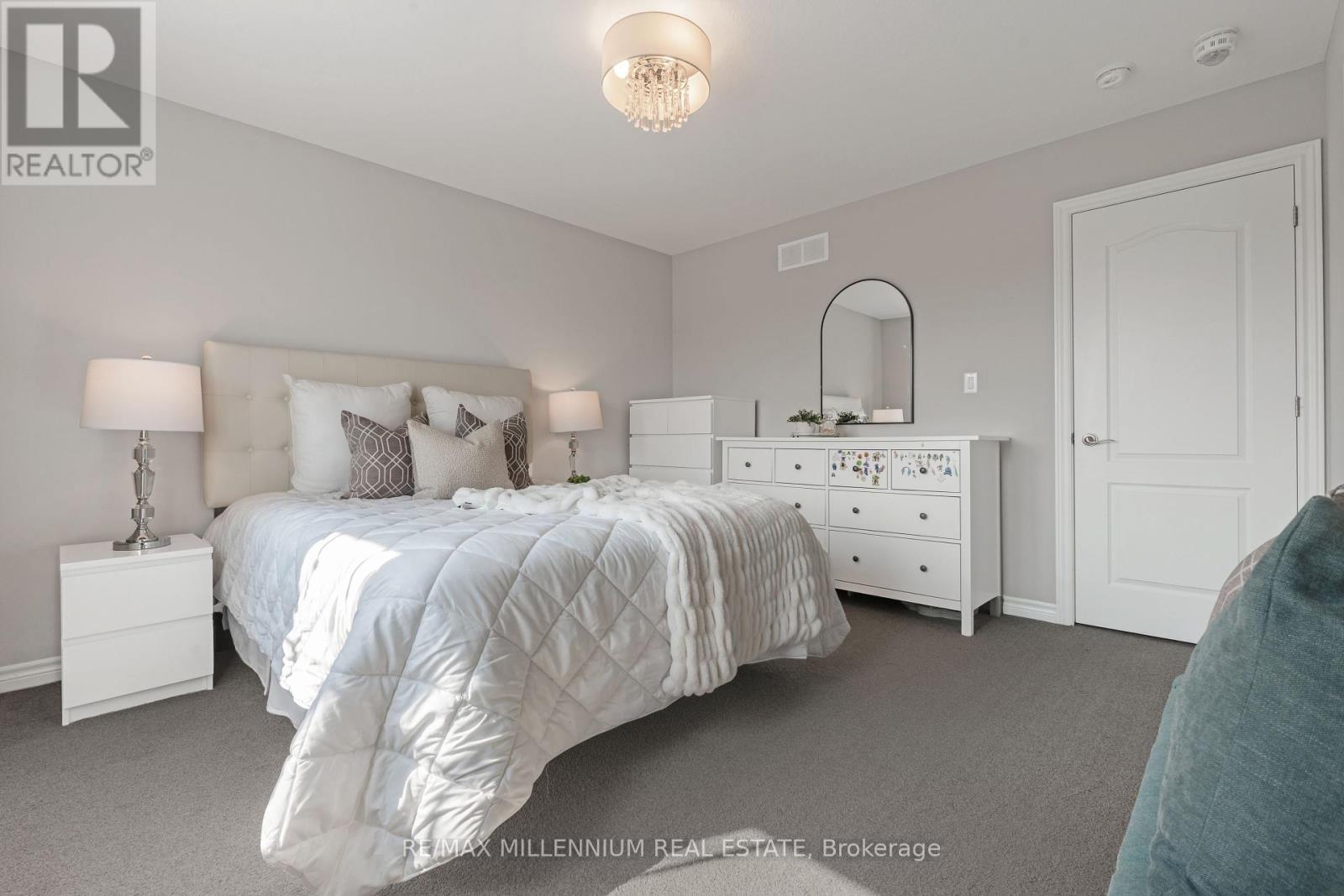 365 Beech Street, Lucan Biddulph, ON - Indoor Photo Showing Bedroom