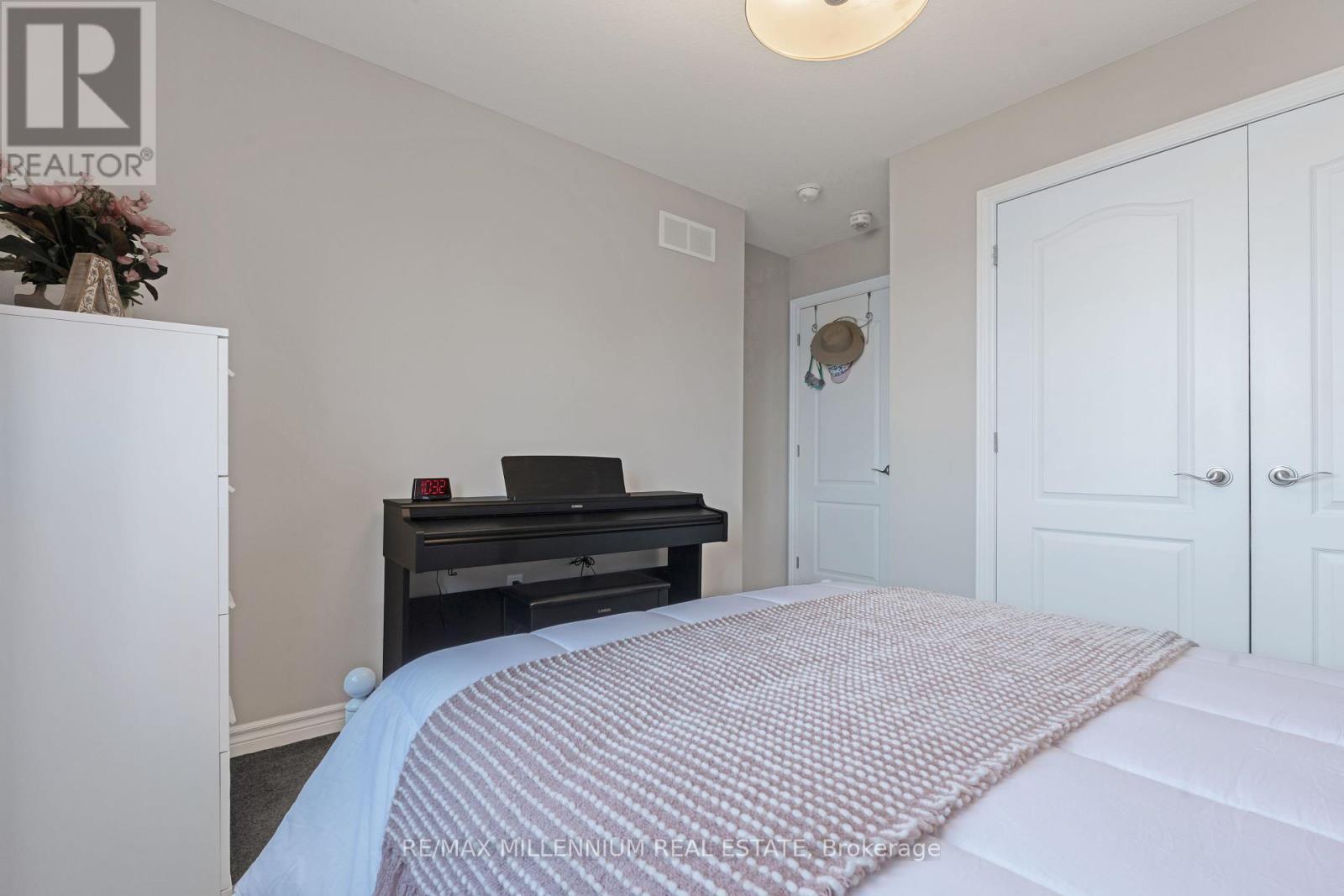 365 Beech Street, Lucan Biddulph, ON - Indoor Photo Showing Bedroom