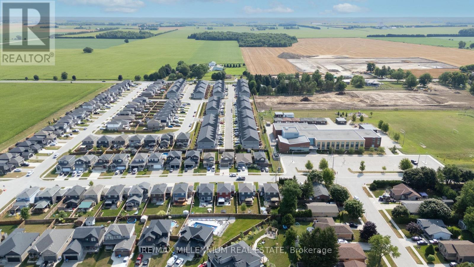 365 Beech Street, Lucan Biddulph, ON - Outdoor With View