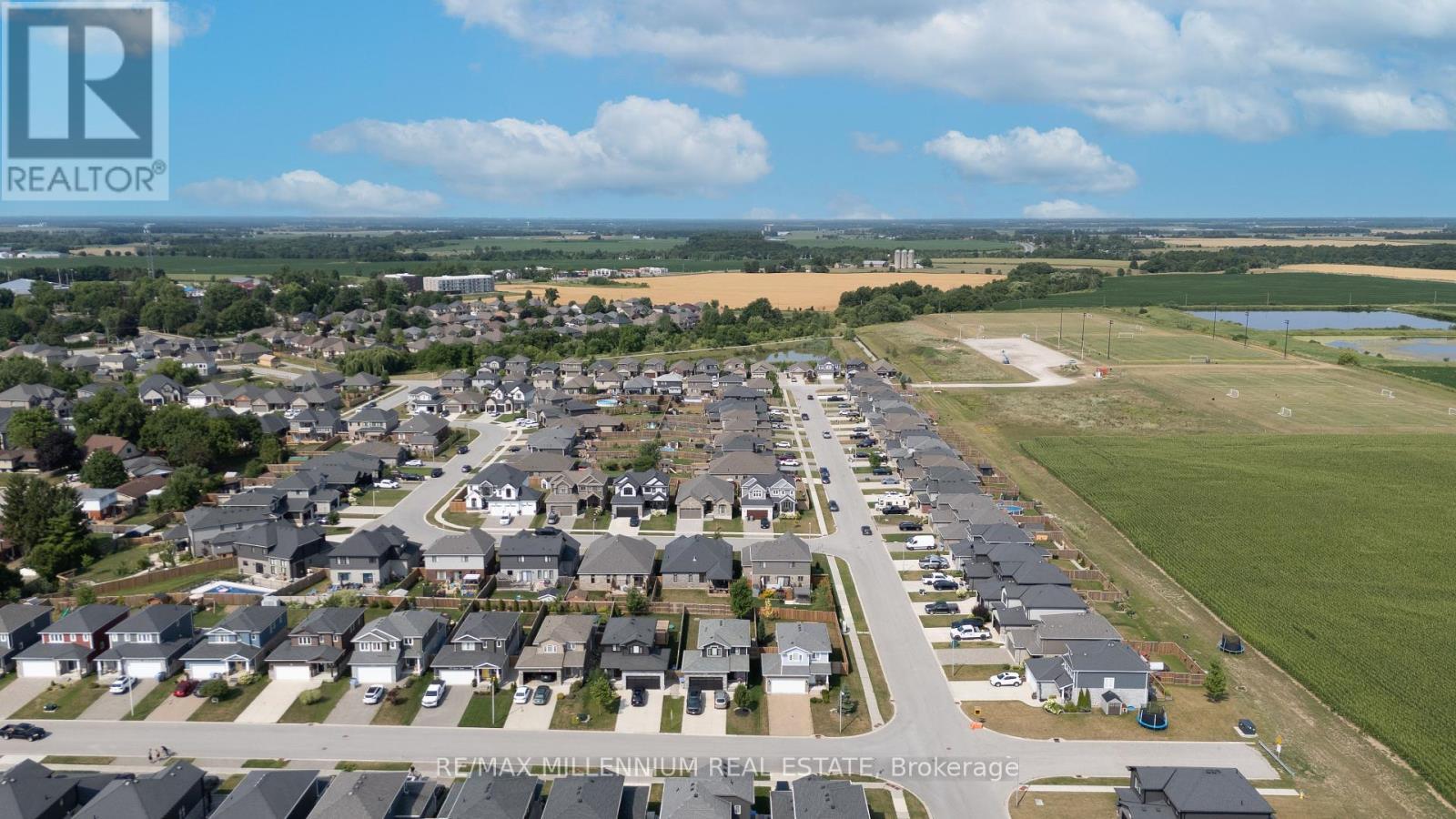 365 Beech Street, Lucan Biddulph, ON - Outdoor With View