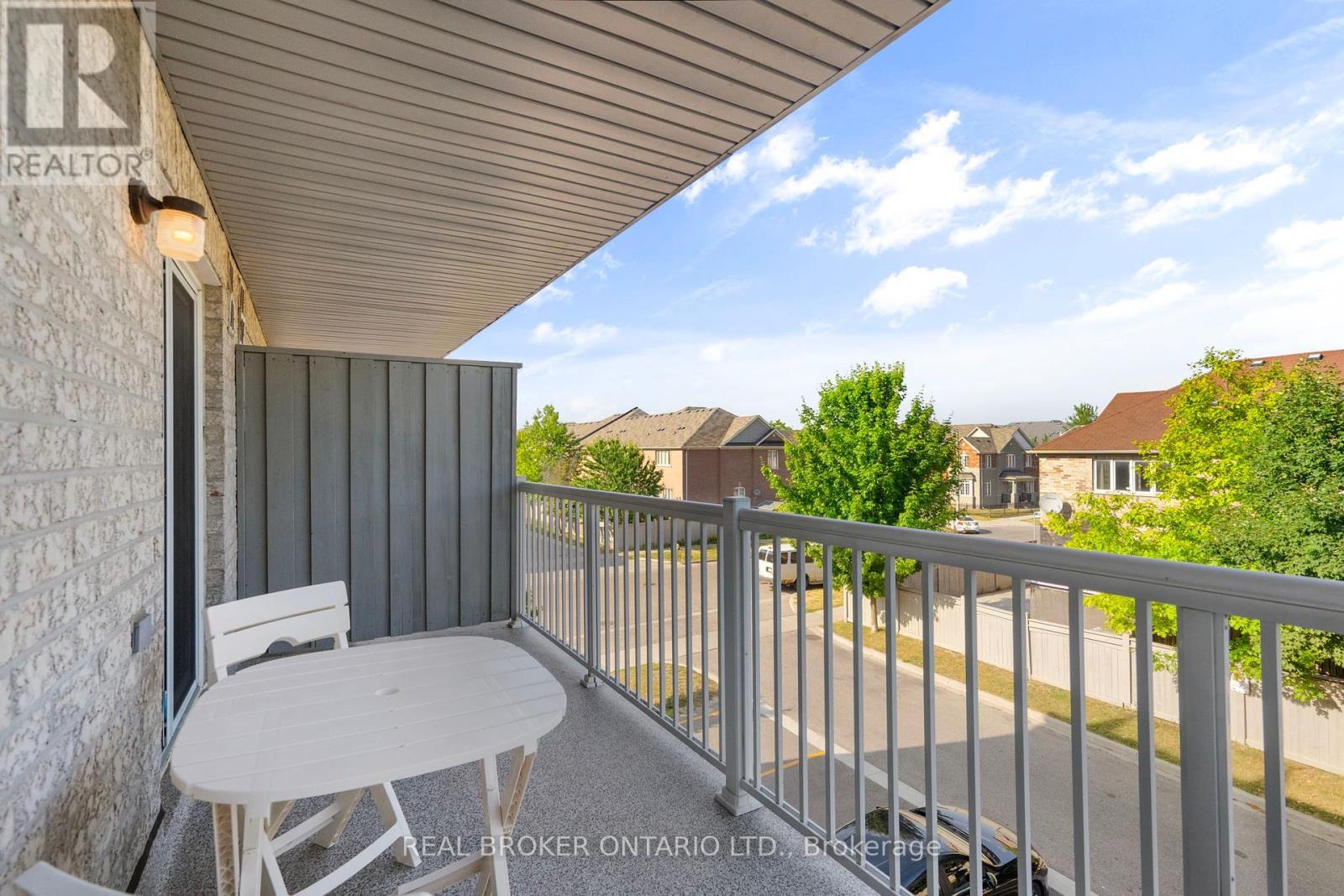 27 - 649E Warden Avenue, Toronto, ON - Outdoor With Deck Patio Veranda With Exterior