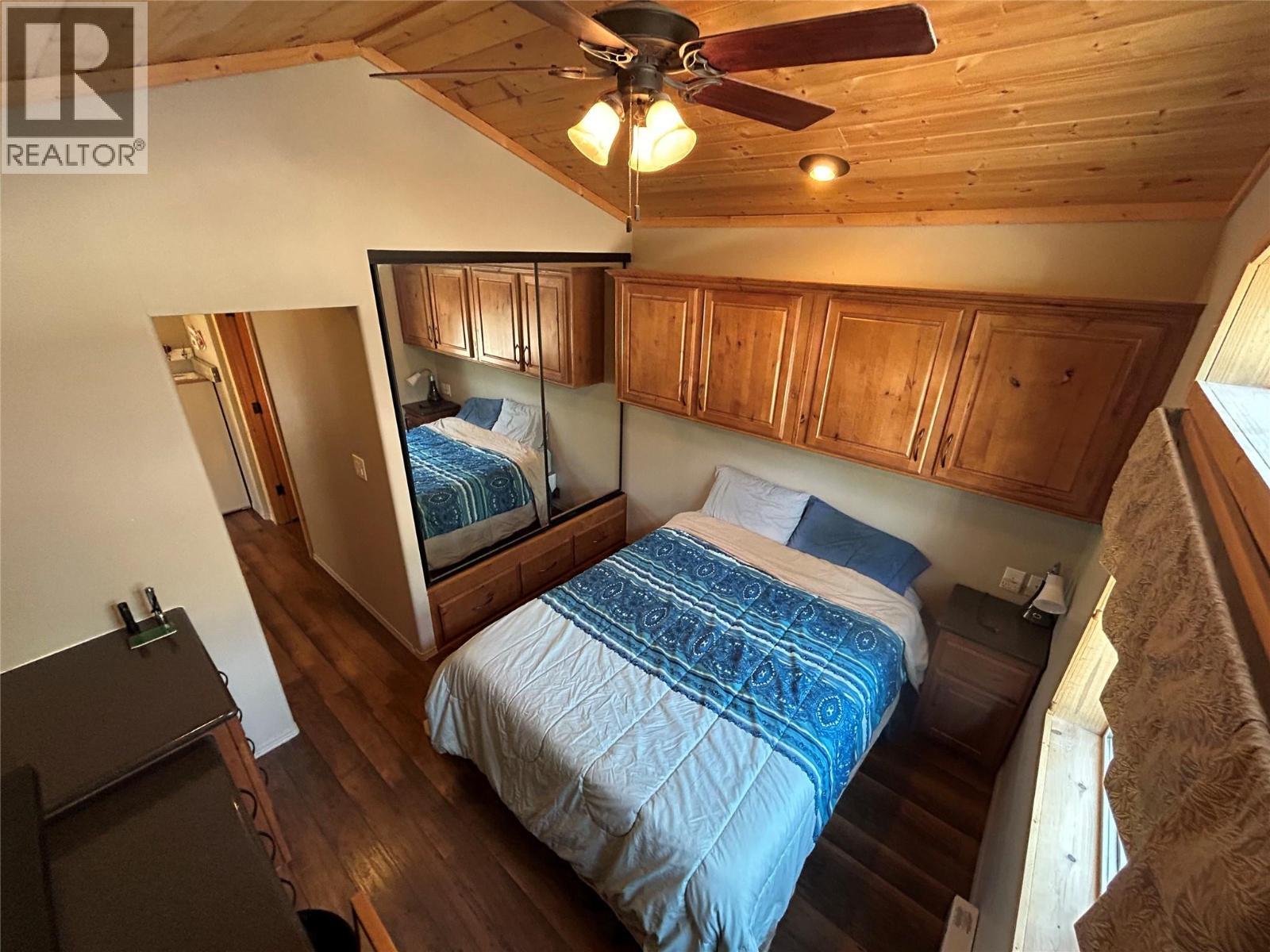 4835 Paradise Valley Drive Unit# 33, Peachland, BC