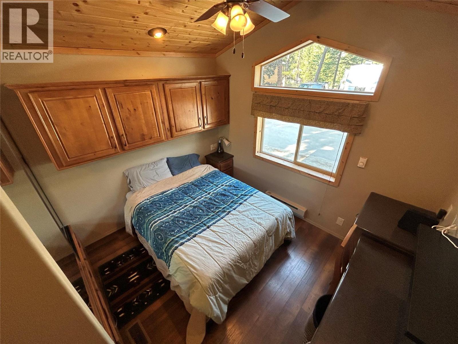 4835 Paradise Valley Drive Unit# 33, Peachland, BC