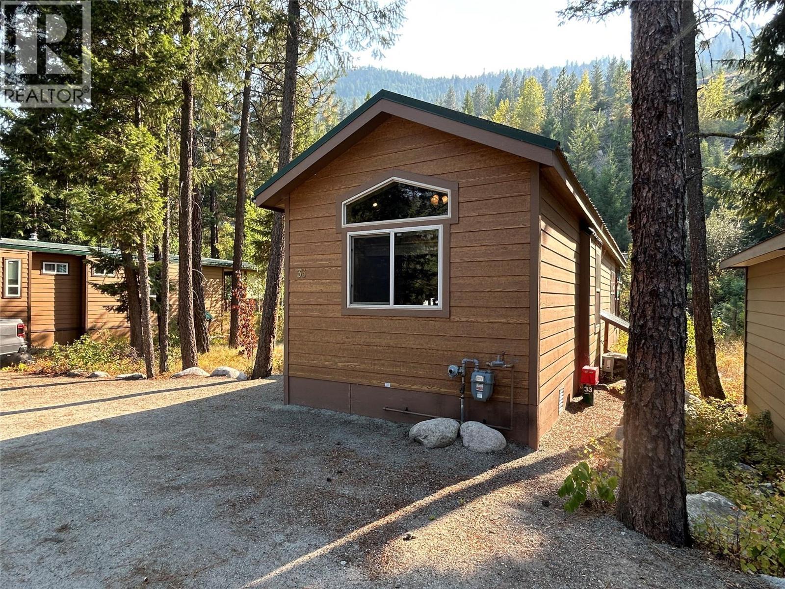 4835 Paradise Valley Drive Unit# 33, Peachland, BC