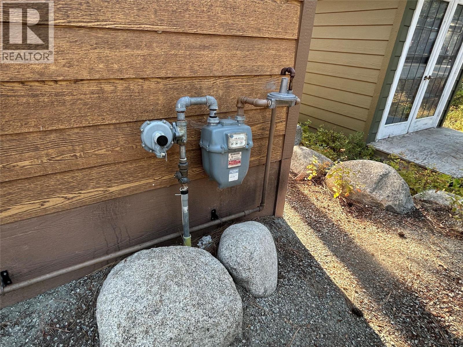 4835 Paradise Valley Drive Unit# 33, Peachland, BC