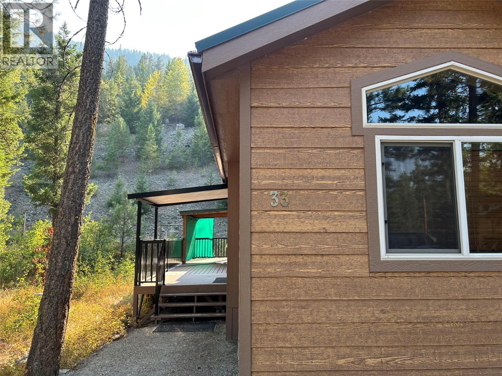 4835 Paradise Valley Drive Unit# 33, Peachland, BC