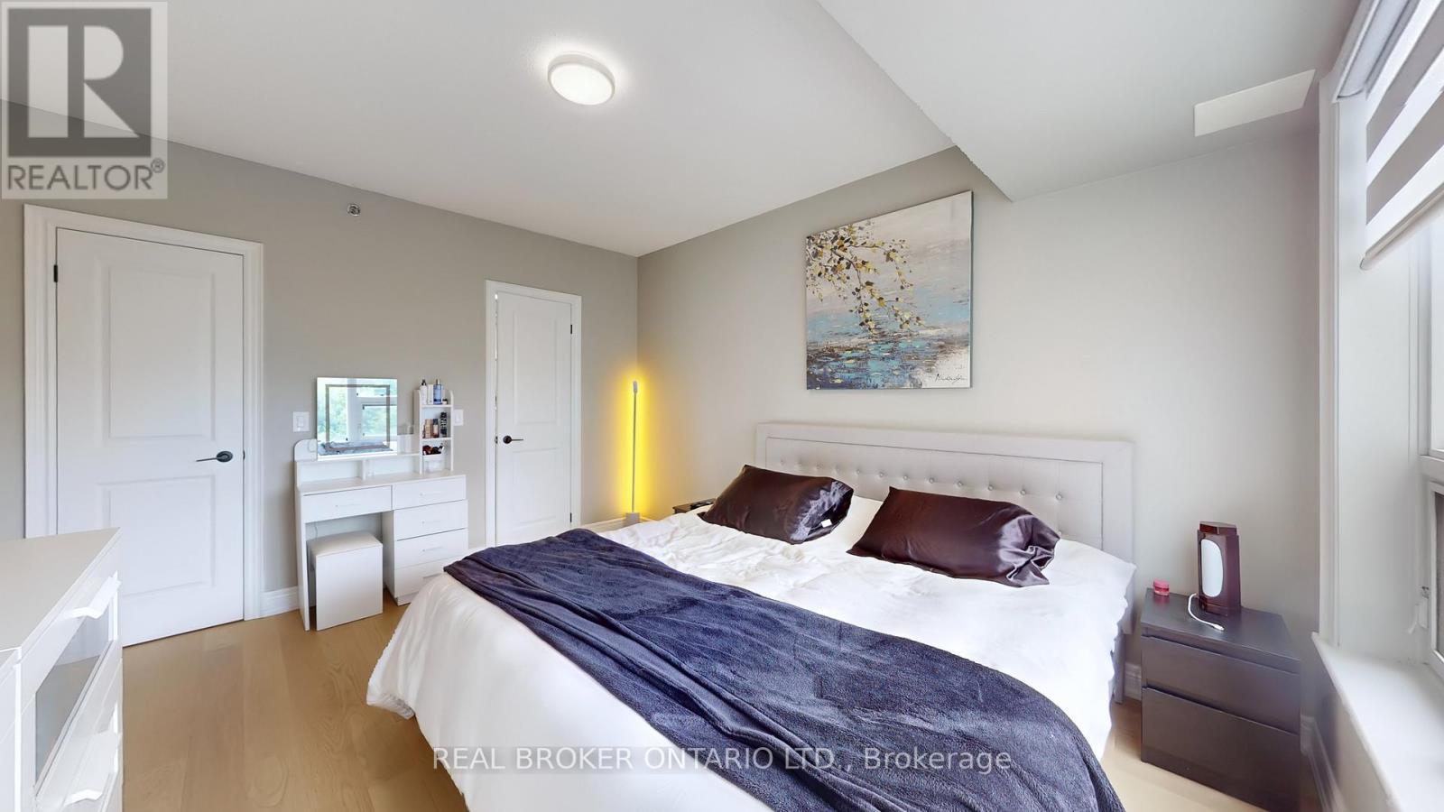 415 - 701 Sheppard Avenue W, Toronto, ON - Indoor Photo Showing Bedroom