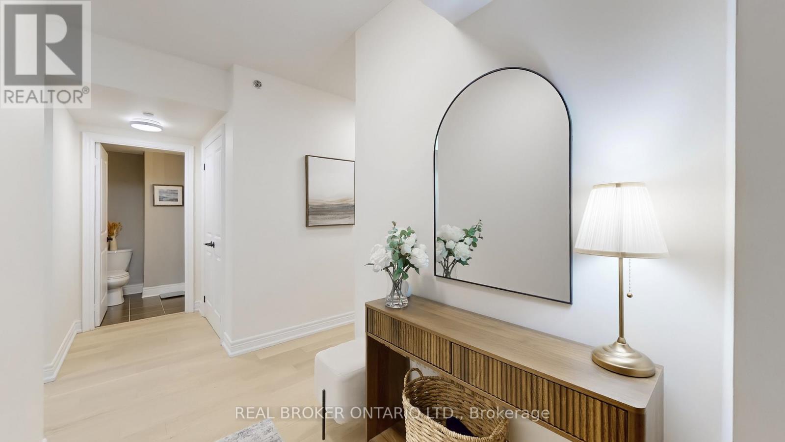 415 - 701 Sheppard Avenue W, Toronto, ON - Indoor Photo Showing Other Room