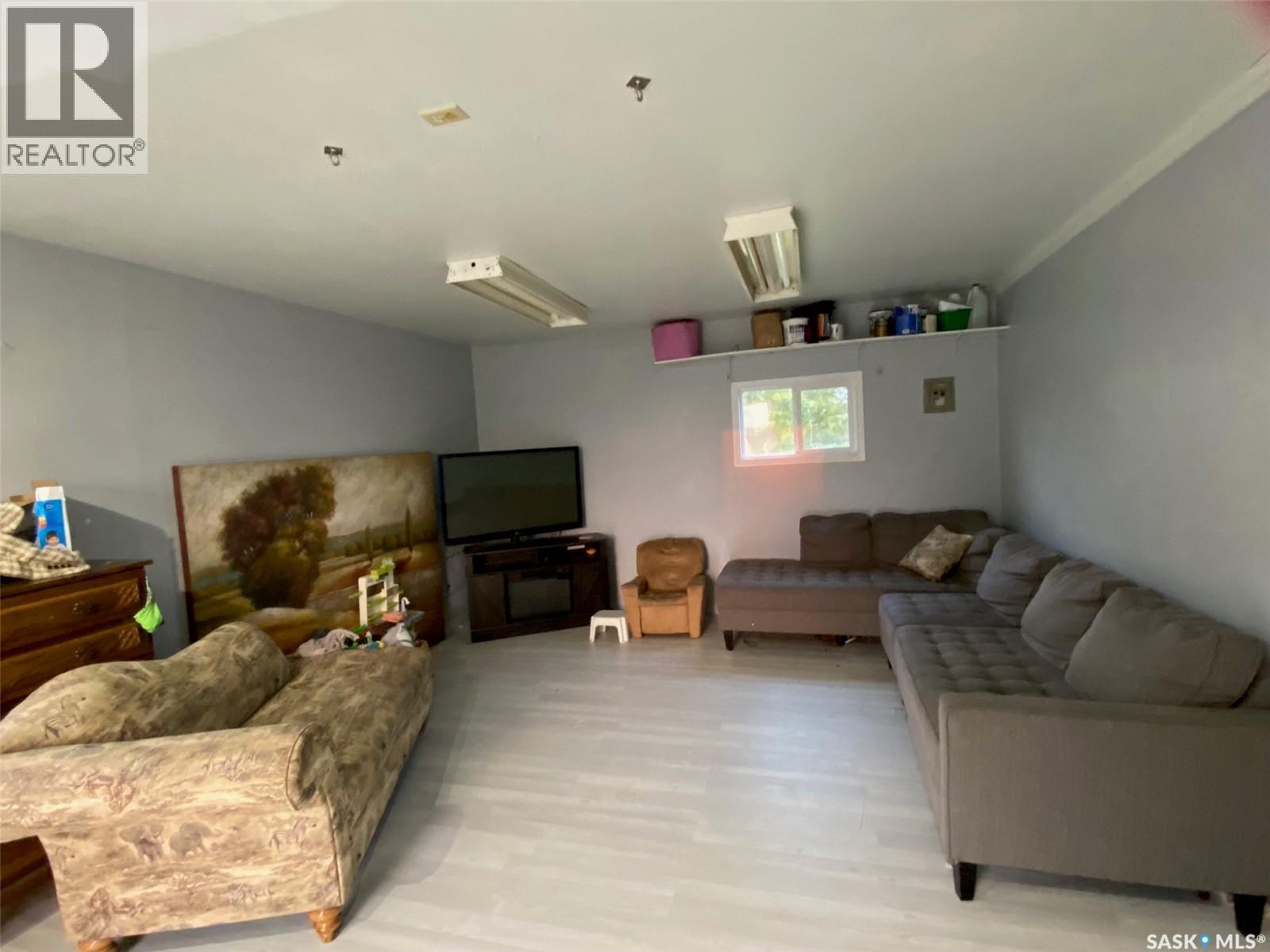 Willowbrook Acreage, Orkney Rm No. 244, SK - Indoor Photo Showing Living Room