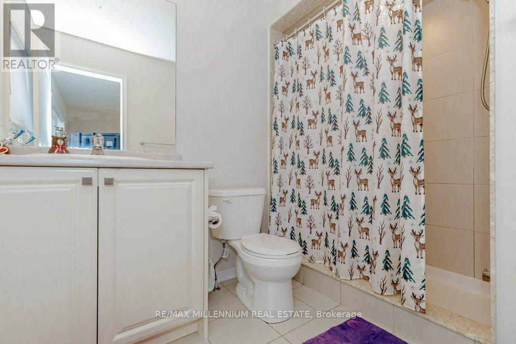 31 - 8273 Tulip Tree Drive, Niagara Falls, ON - Indoor Photo Showing Bathroom