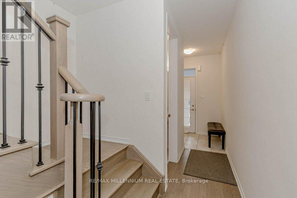 31 - 8273 Tulip Tree Drive, Niagara Falls, ON - Indoor Photo Showing Other Room