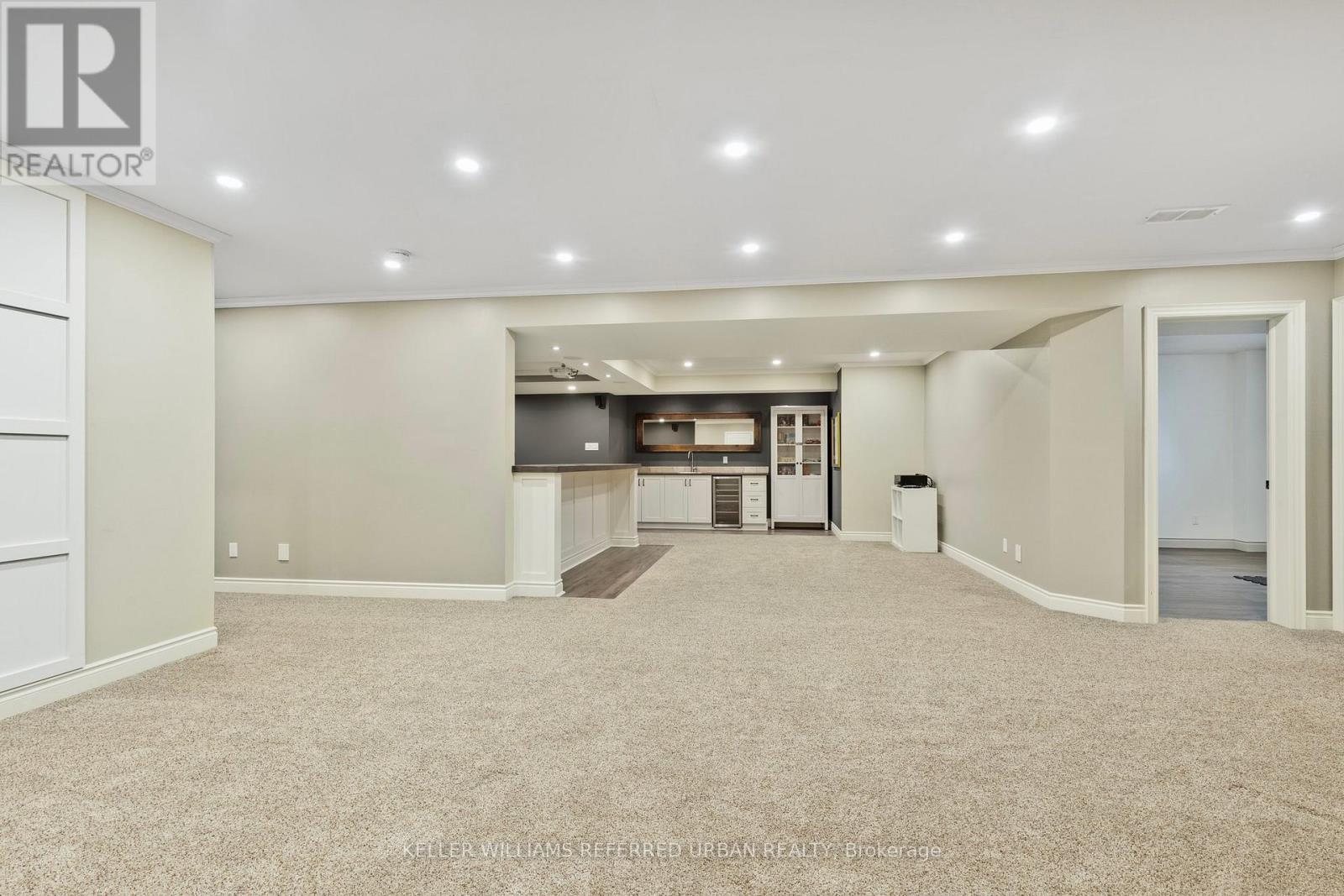 25 Heron Boulevard, Springwater, ON - Indoor