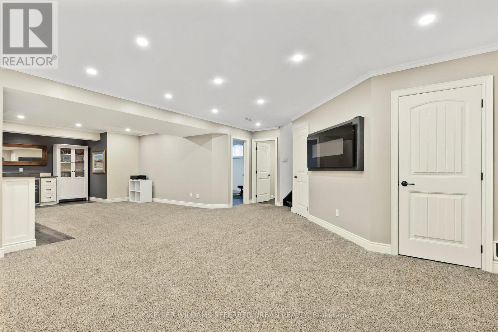 25 Heron Boulevard, Springwater, ON - Indoor