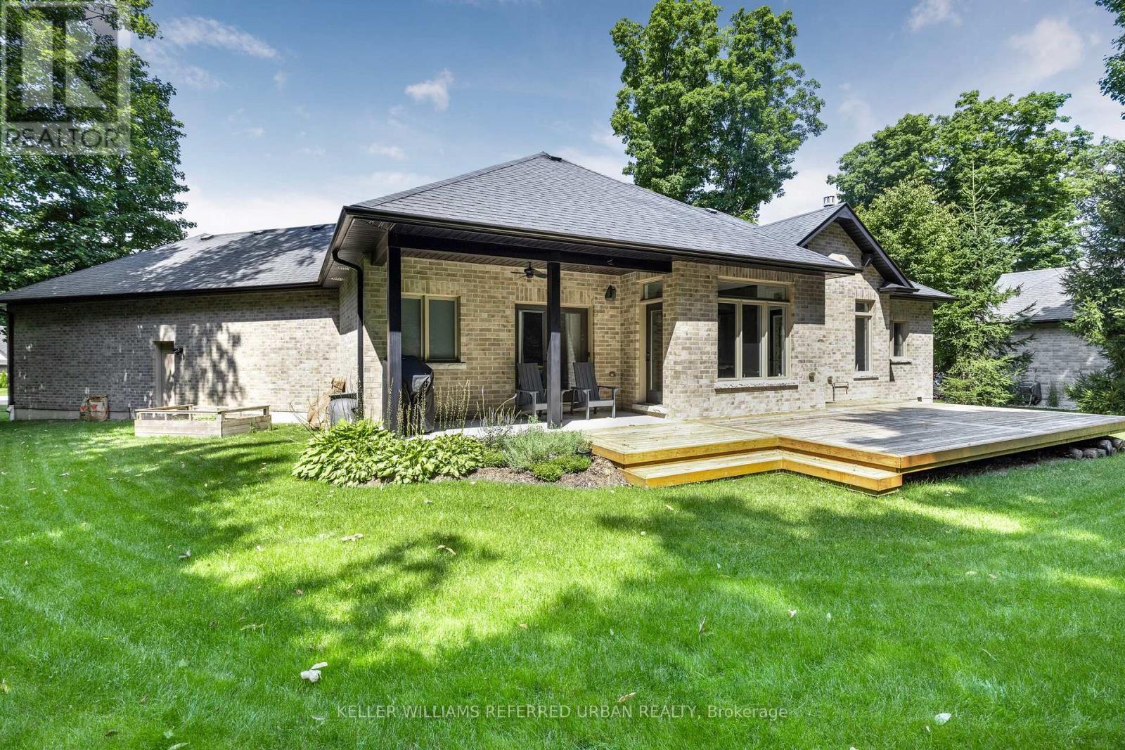 25 Heron Boulevard, Springwater, ON - Outdoor