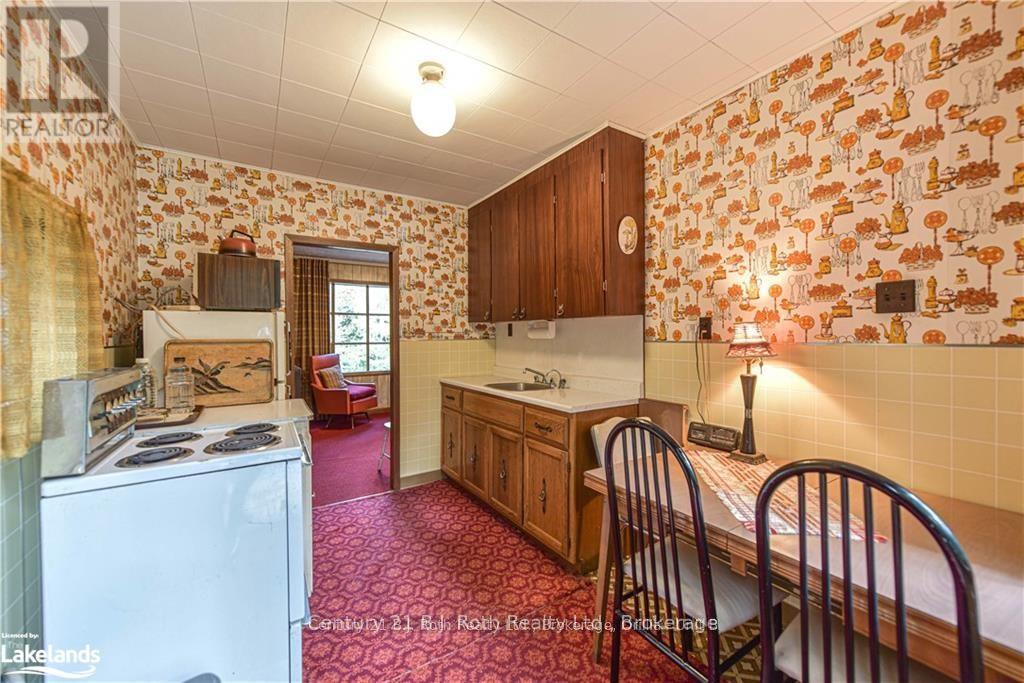 6571 Pioneer Village Lane, Ramara, ON