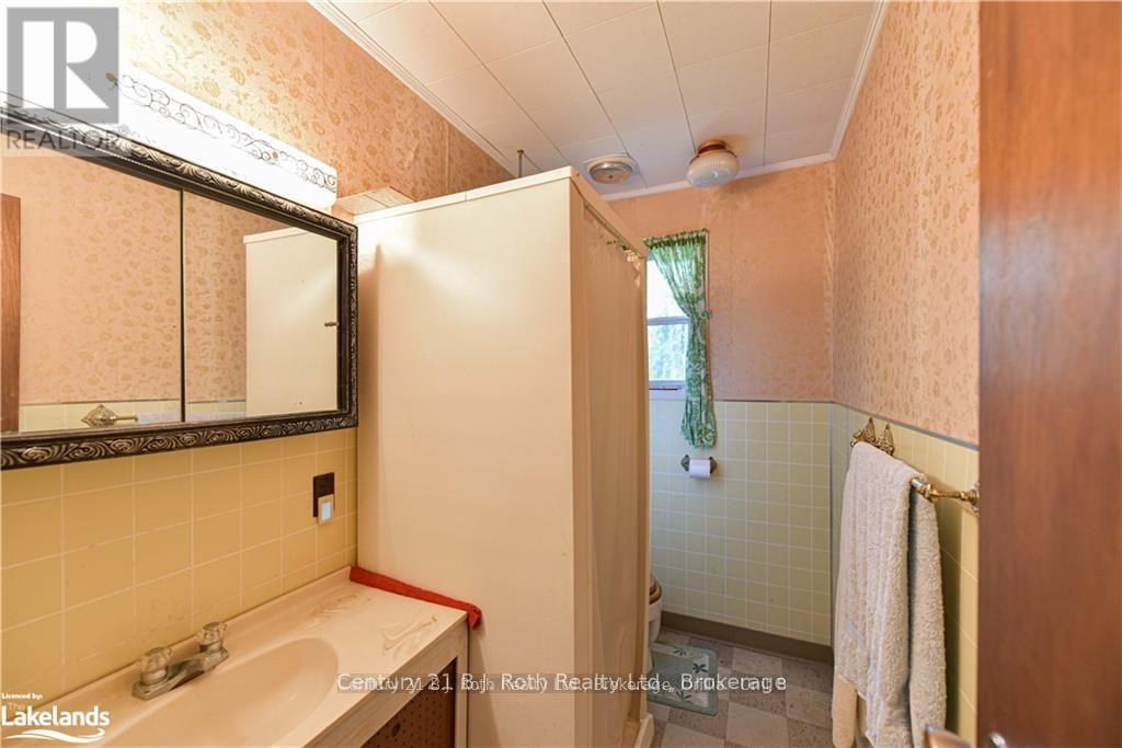 6571 Pioneer Village Lane, Ramara, ON