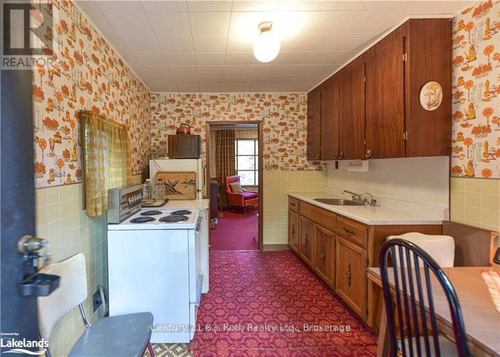 6571 Pioneer Village Lane, Ramara, ON