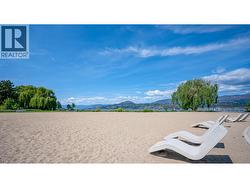 439 Osprey Avenue Kelowna, BC V1Y 5A3