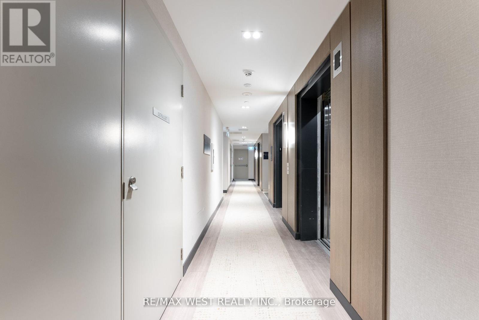 314 - 8 Olympic Garden, Toronto, ON - Indoor Photo Showing Other Room