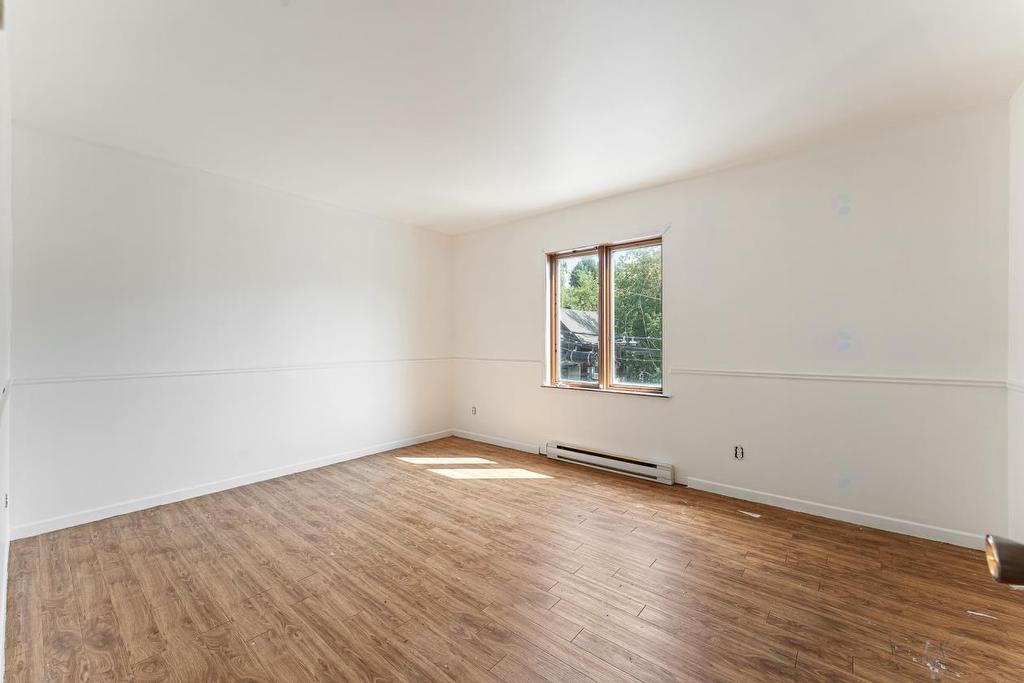 - 117Z - 121Z Rue Dollard, Magog, QC - Indoor Photo Showing Other Room