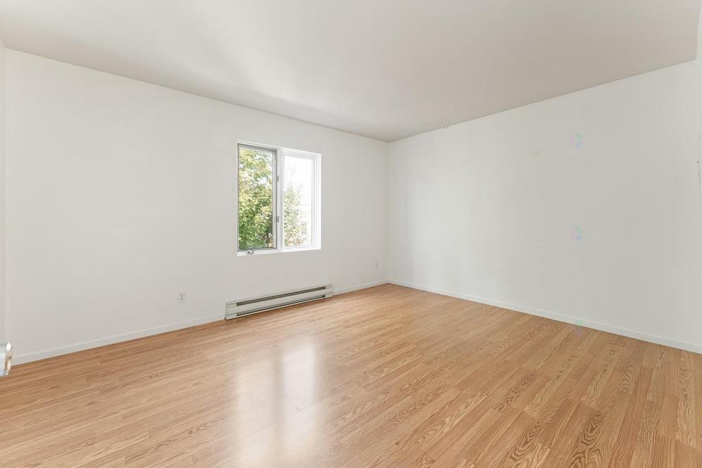 - 117Z - 121Z Rue Dollard, Magog, QC - Indoor Photo Showing Other Room